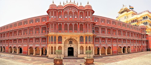 Pink CIty (Vikram Tour Packages)